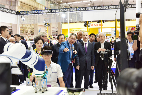 չ��ʢ������ݰ�� ý��ɷ� �˶���